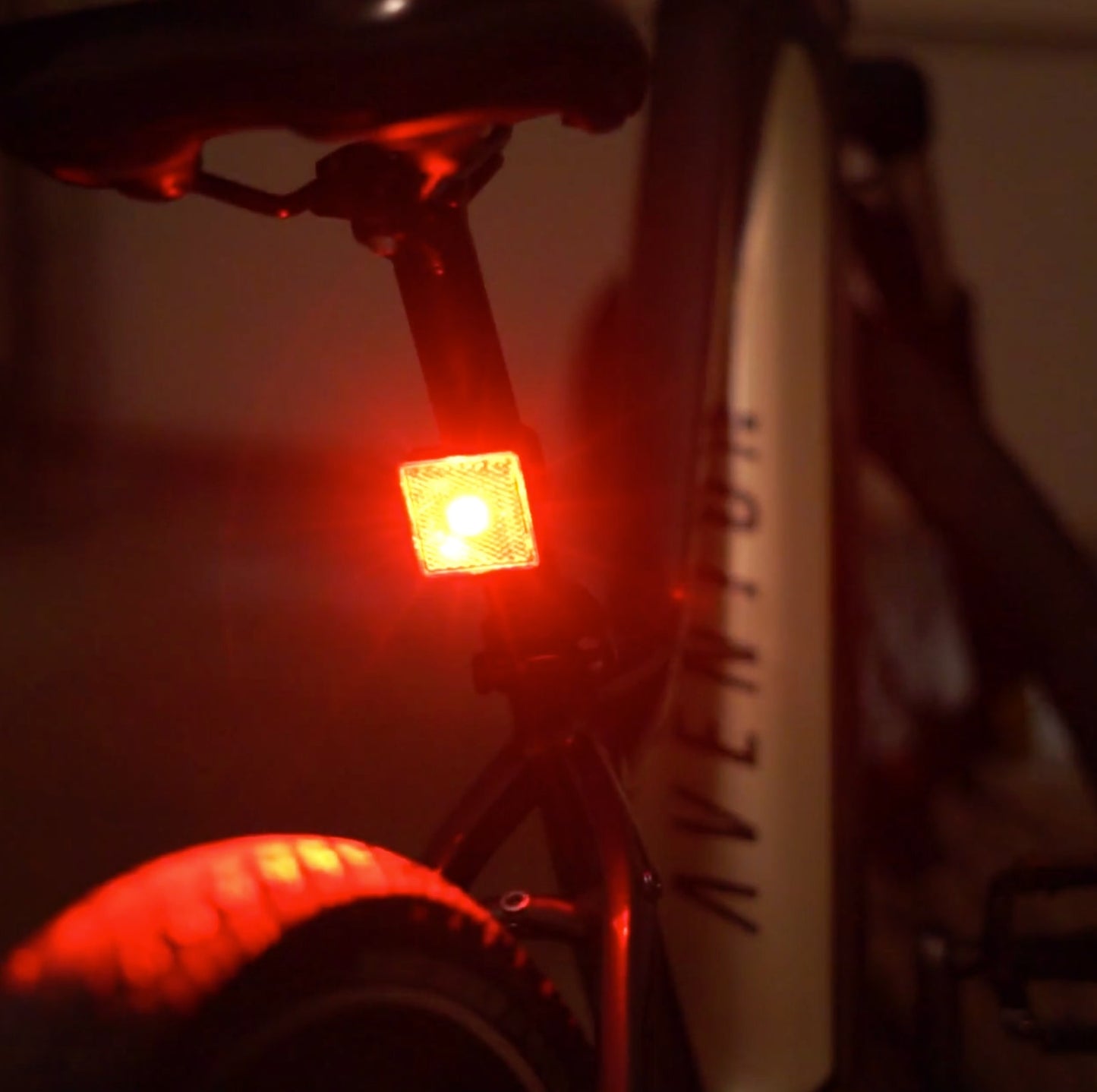Aventon Tail Light