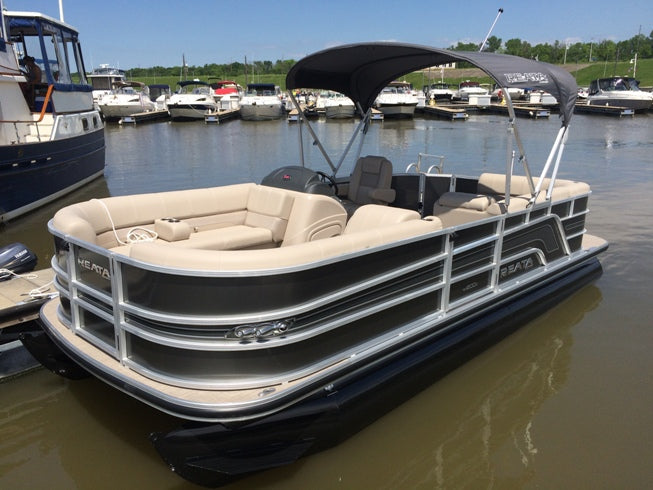 Newest addition to the Quest Express Boat Club Fleet…