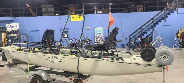 Pre-Owned 2016 Hobie Mirage Pro Angler 17T photo 4