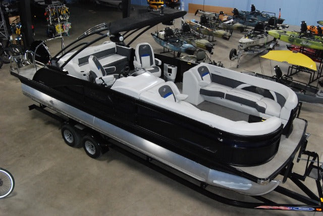 Pre-Owned 2022 Barletta Corsa 25 UC