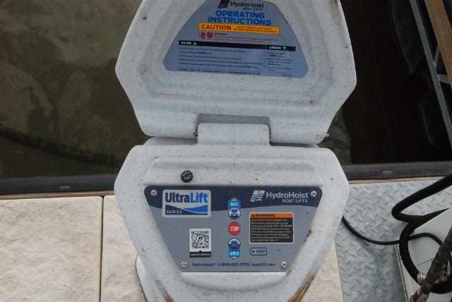 Pre-Owned 2022 Hydrohoist Ultralift 6600 lb. photo 4
