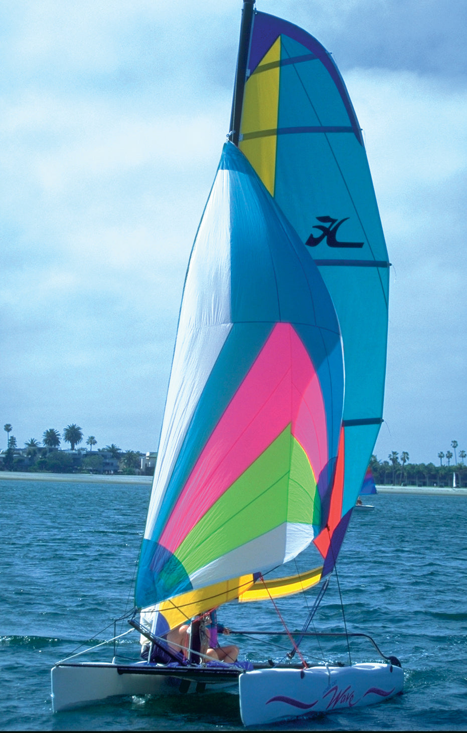 SPINNAKER WAVE (60 sq ft)
